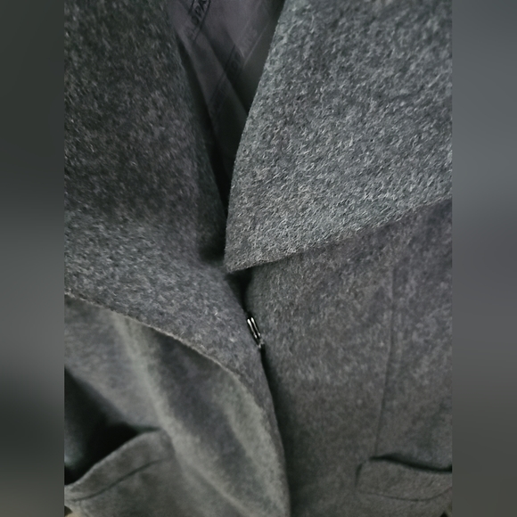 Karl Largerfeld Coat - Picture 12 of 14
